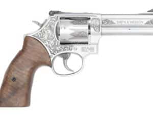S&W 686PLUS ENGRAVED 4.13" 357 - 7-SHOT WOOD GRIPS SS